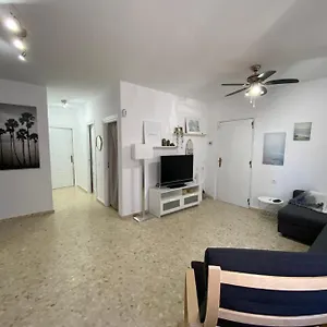 Apartamento Precioso En El Centro De Conil Solo Familias Y Parejas, Conil De La Frontera